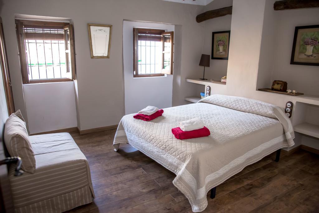 Casa Rural Zambra Priego De Cordoba Bagian luar foto
